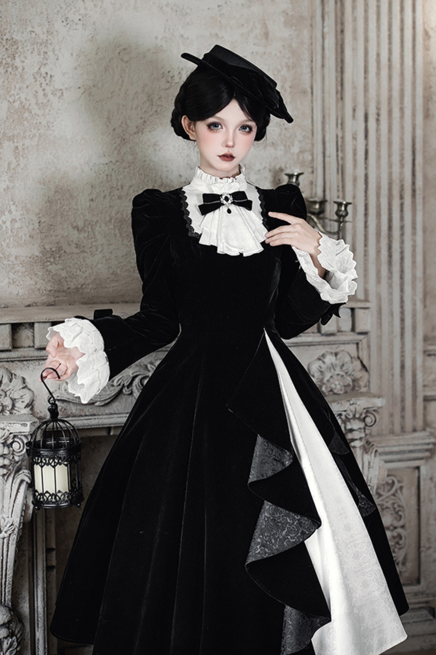 Slim Contrast Color Twin Dress + Collar + Bow + Brooch + Hat