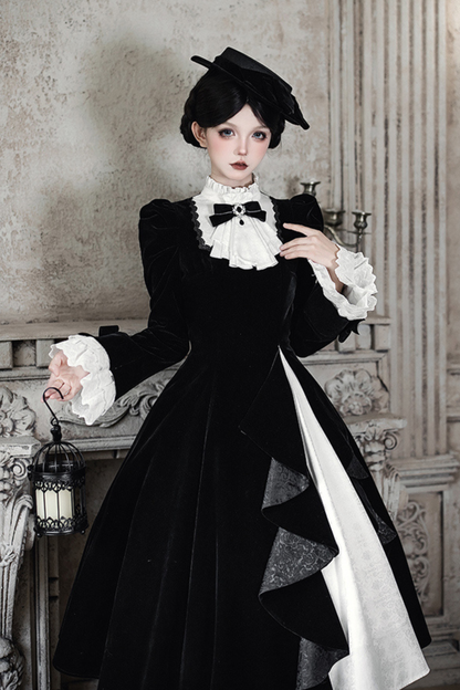 Slim Contrast Color Twin Dress + Collar + Bow + Brooch + Hat