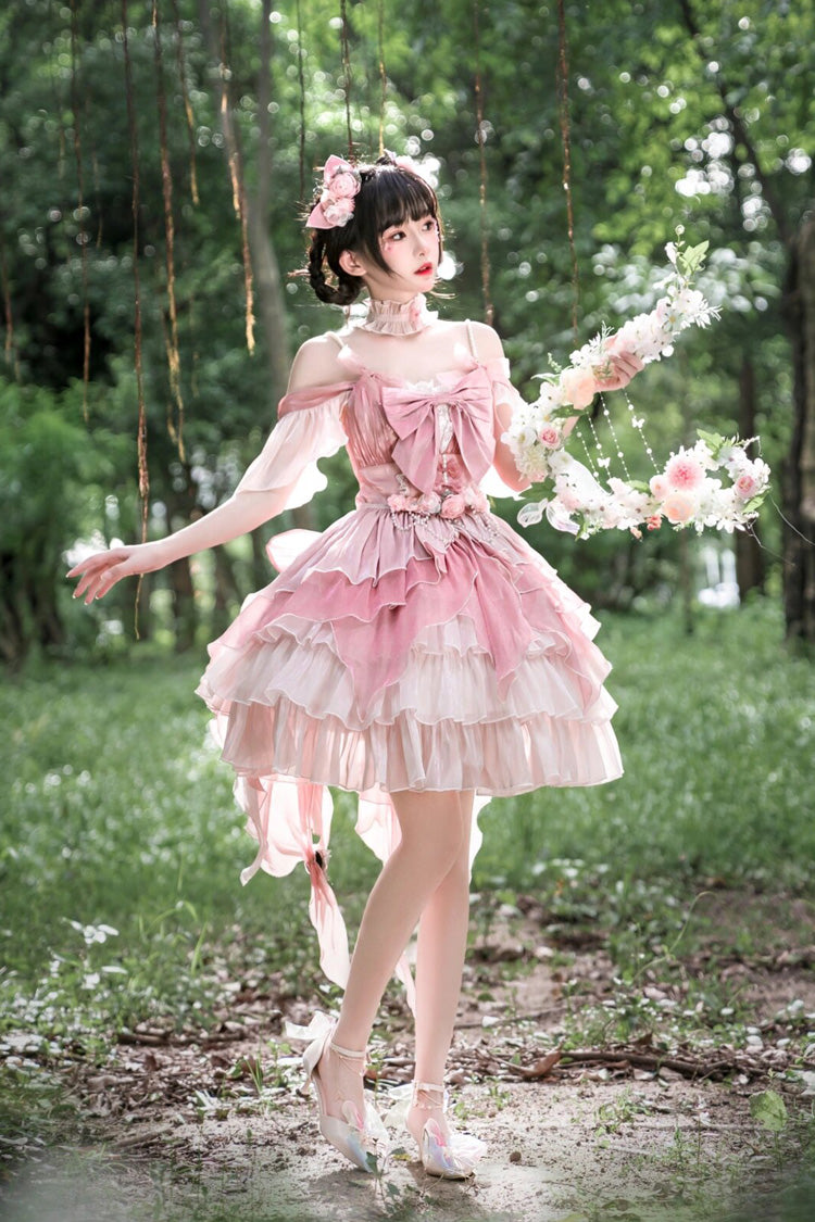 Subtly Elegant Dress with a Refined Vintage Look