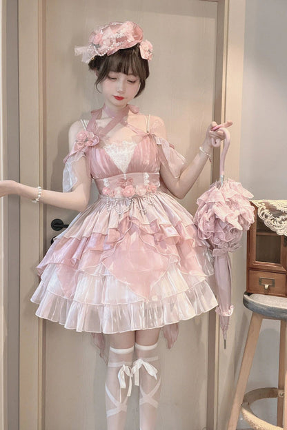 Subtly Elegant Dress with a Refined Vintage Look