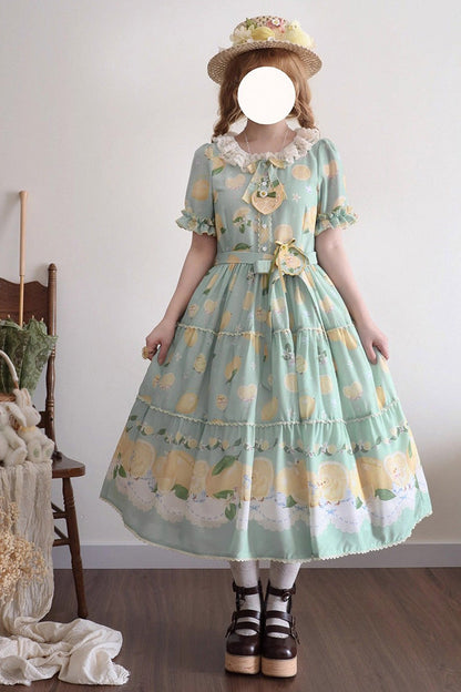 Vintage Style Dress with a Modern Fit