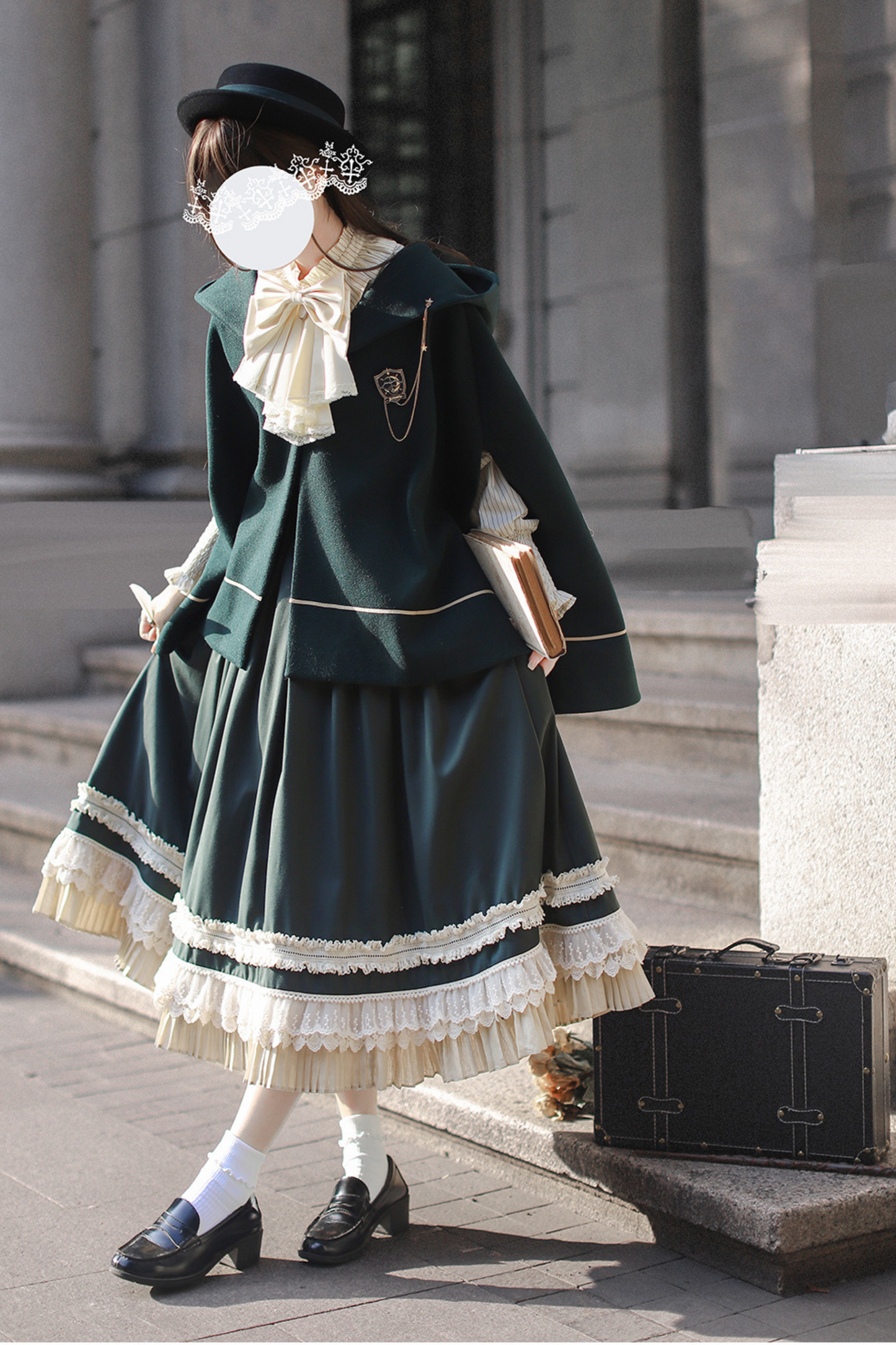 [pre-order] Retro Academia Jumper Skirt + Striped Shirt + Hooded Cape + Short Jacket + Collar + Brooch