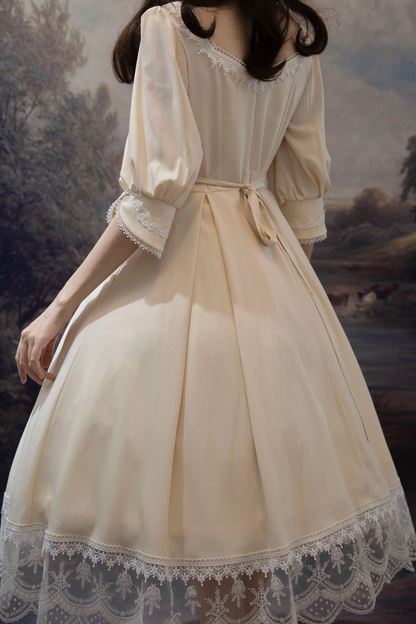 Retro Lace Classic Lolita Dress