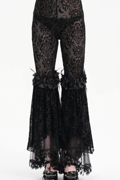 Classic Designed Pants in a Timeless Cut
