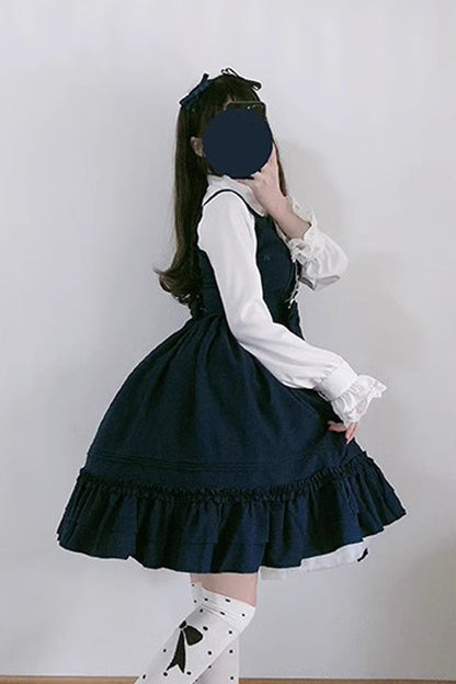 Subtly Elegant Dress with a Refined Vintage Look