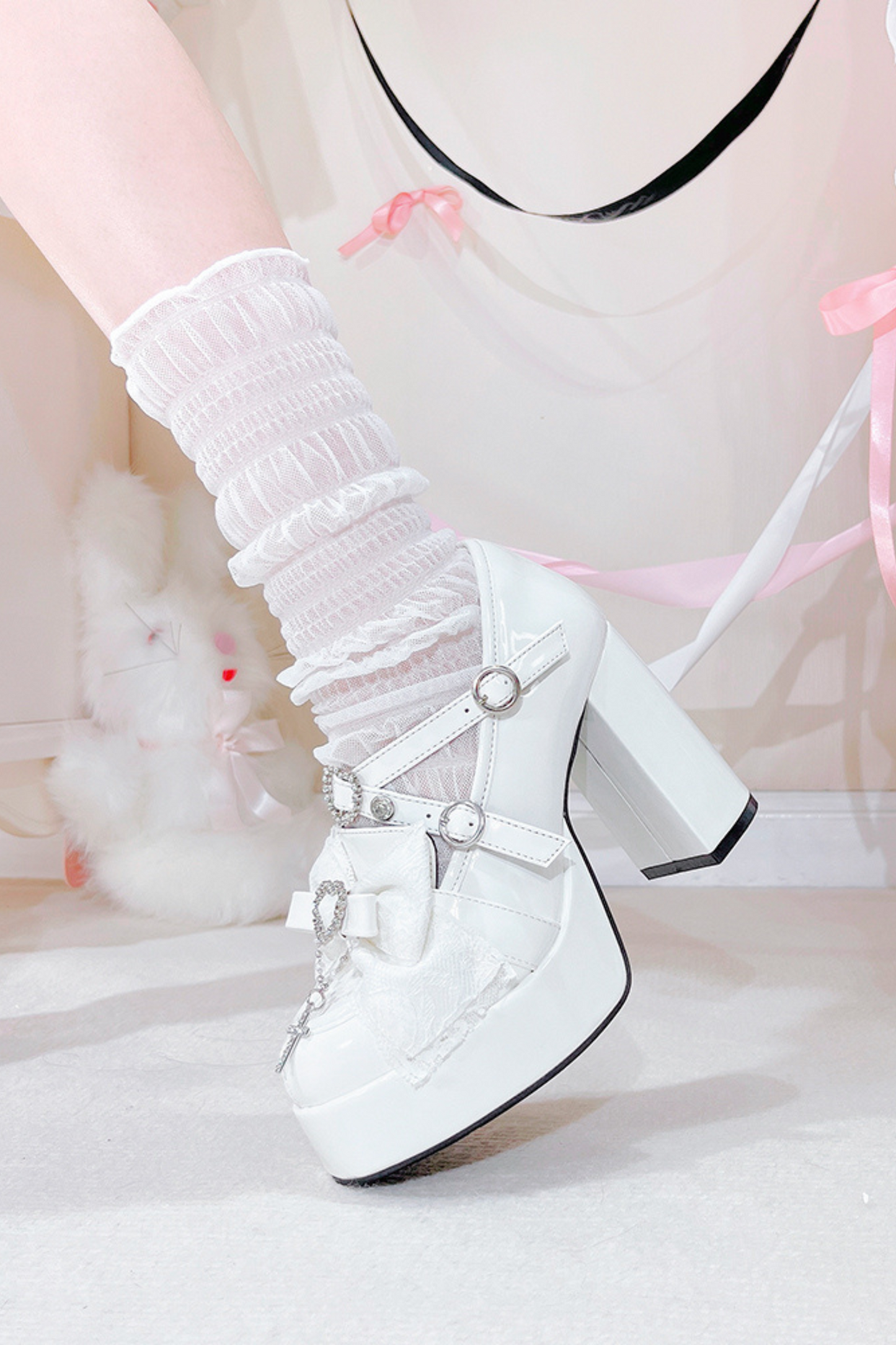 Stone Heart Ribbon Platform Shoes