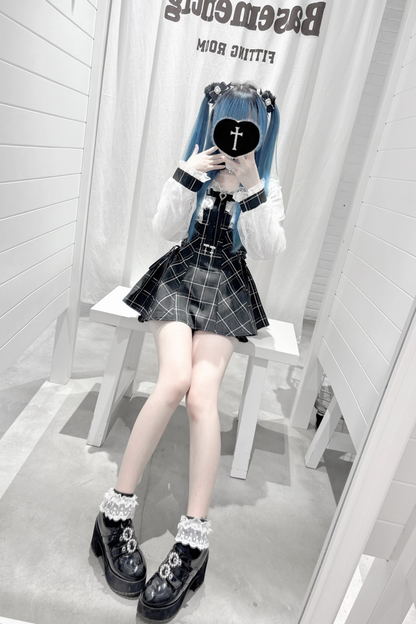 Jirai Ribbon Flare Top + Shorts