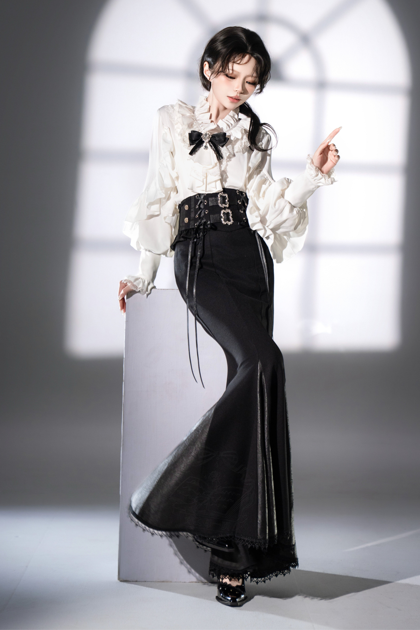 [pre-order Deadline: March 16] Classical Lolita Shirt + Asymmetrical Skirt + Fishtail Skirt + Shorts