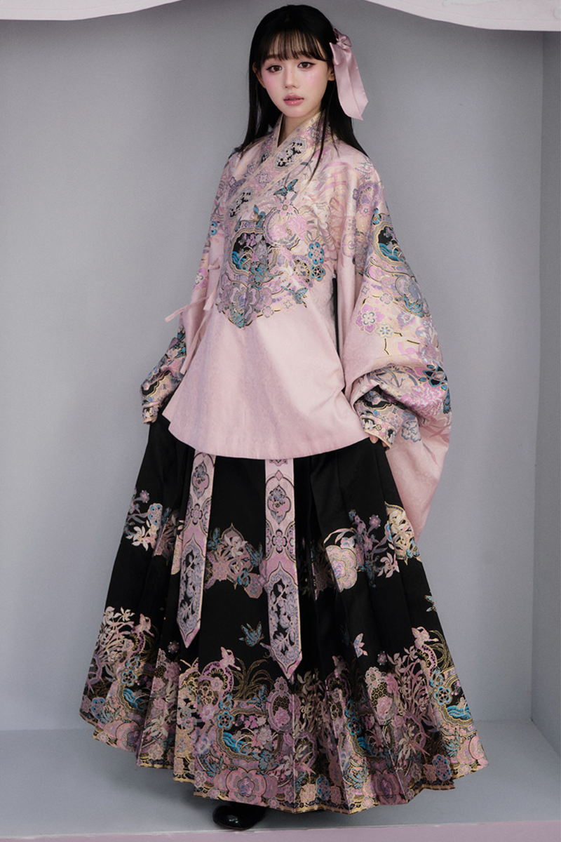 Sweet Chinese-style Jacket + Pleated Skirt + Accessories