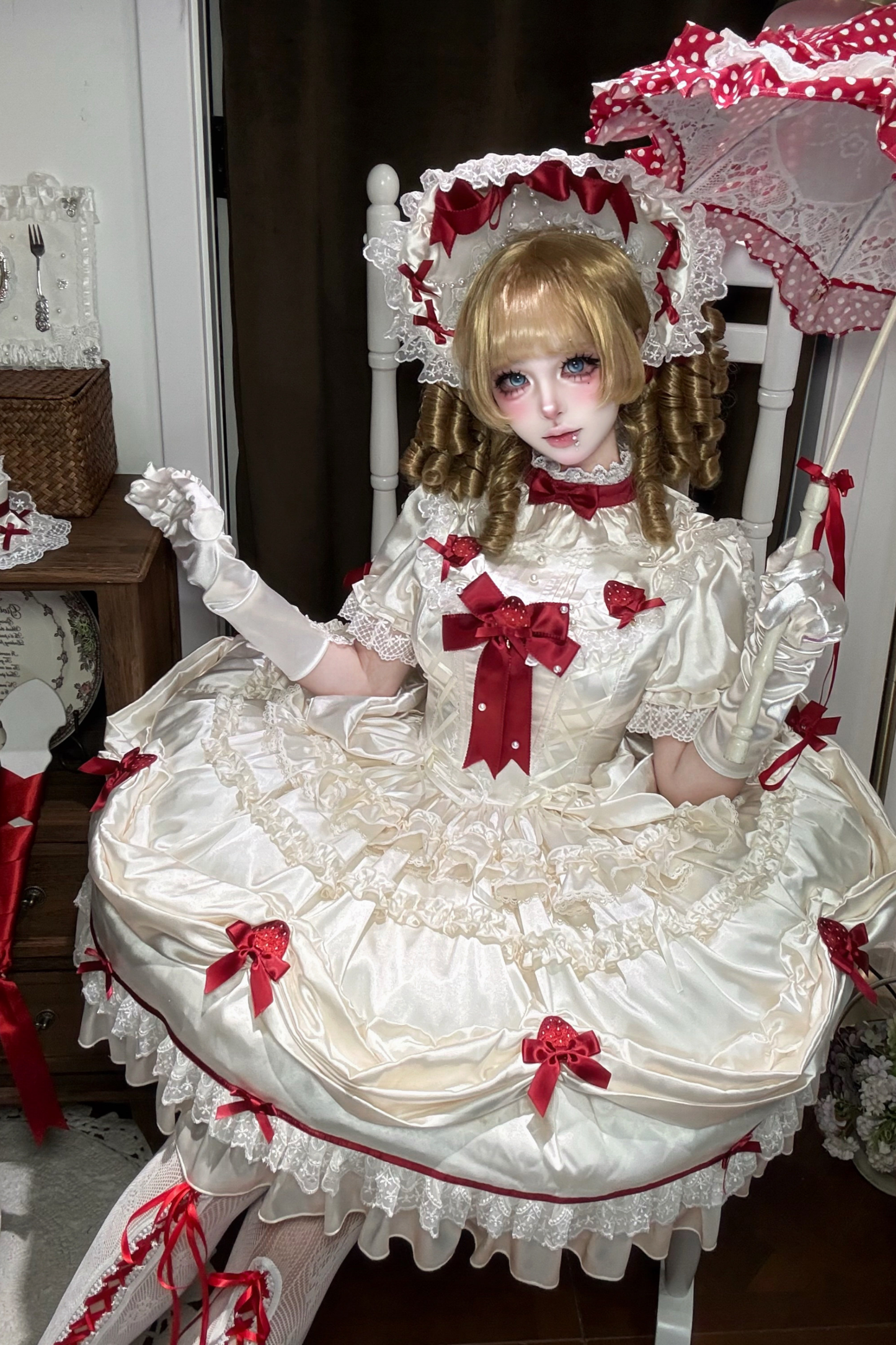 [pre-order Deadline: March 29] Cream Strawberry Lolita Dress