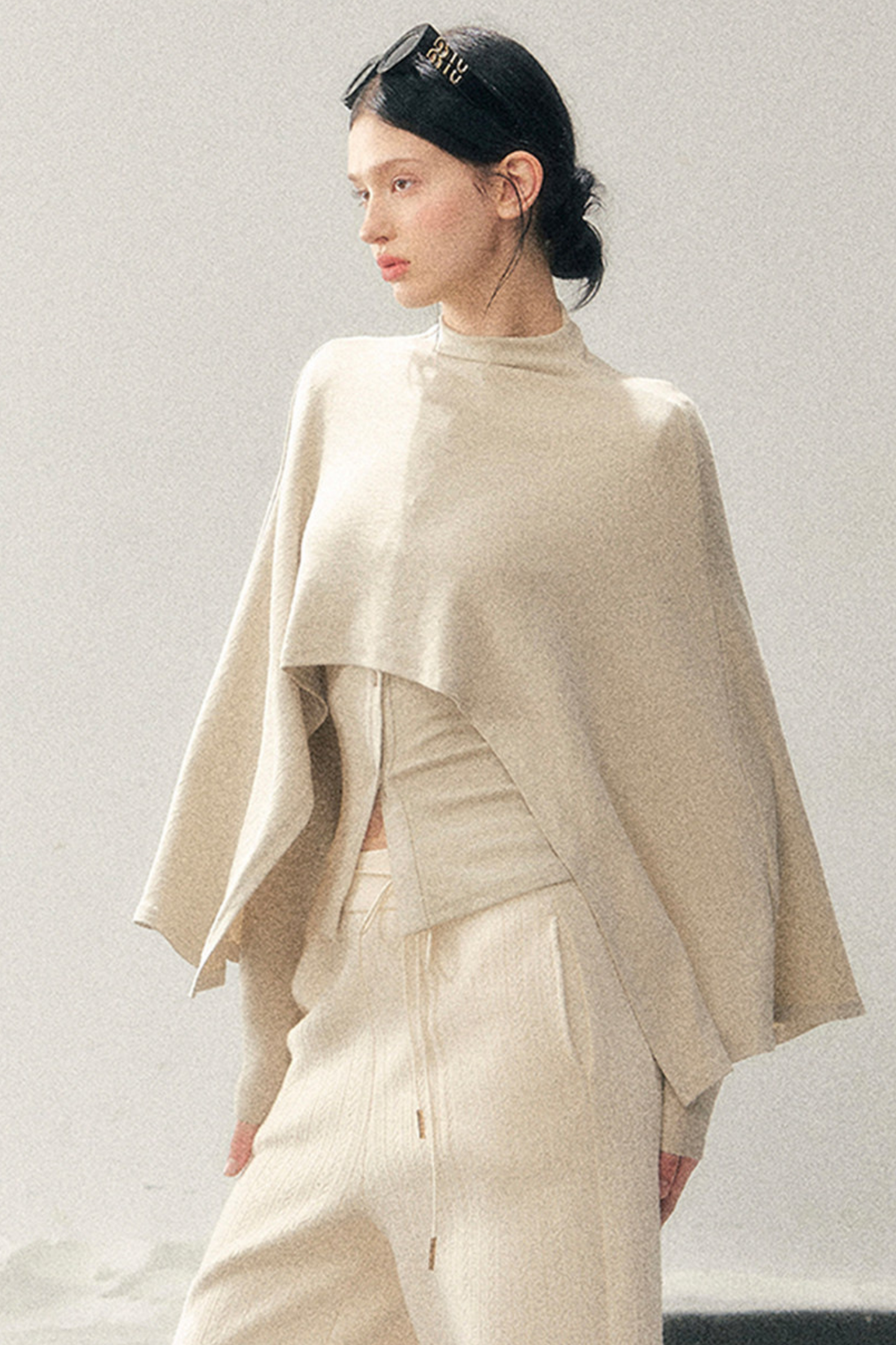 Mode Tight Shawl + Top