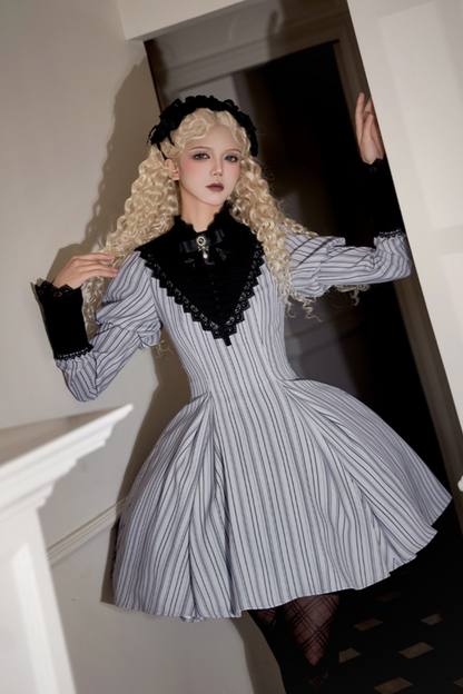 [pre-order] Stripe Lolita Dress + Apron + Necklace + Ribbon