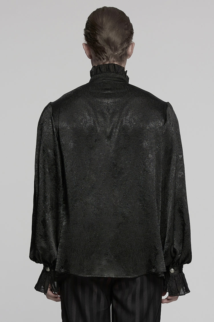 Beautifully Crafted Blouse in a Classic Style