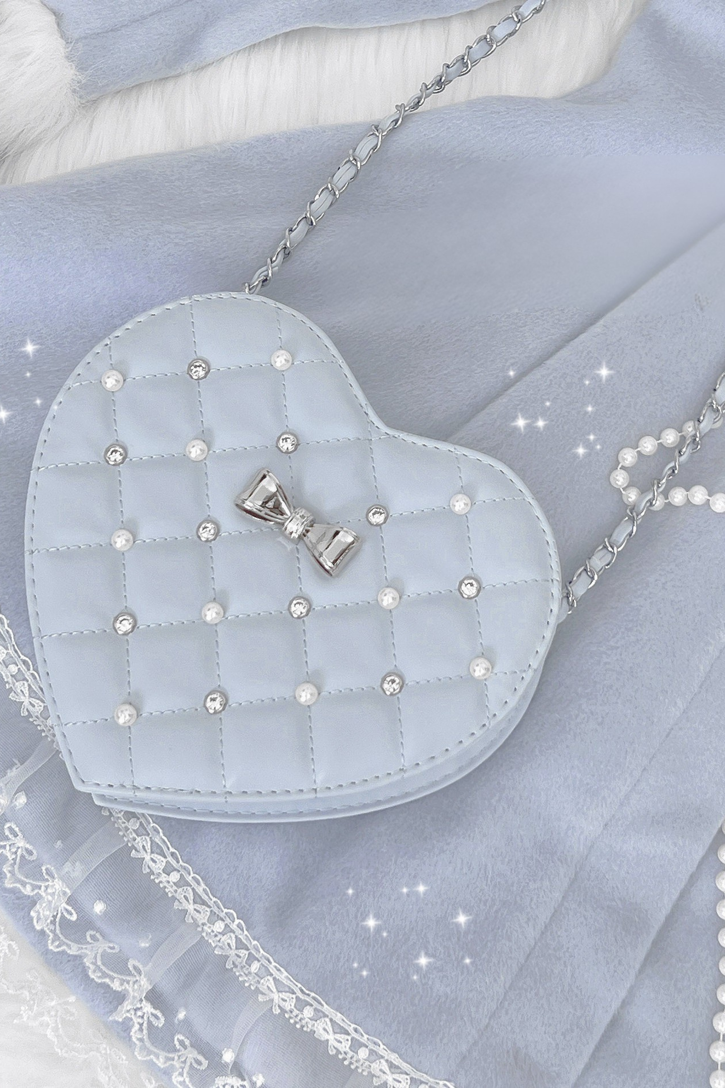Pearl Quilted Sweetheart Bag