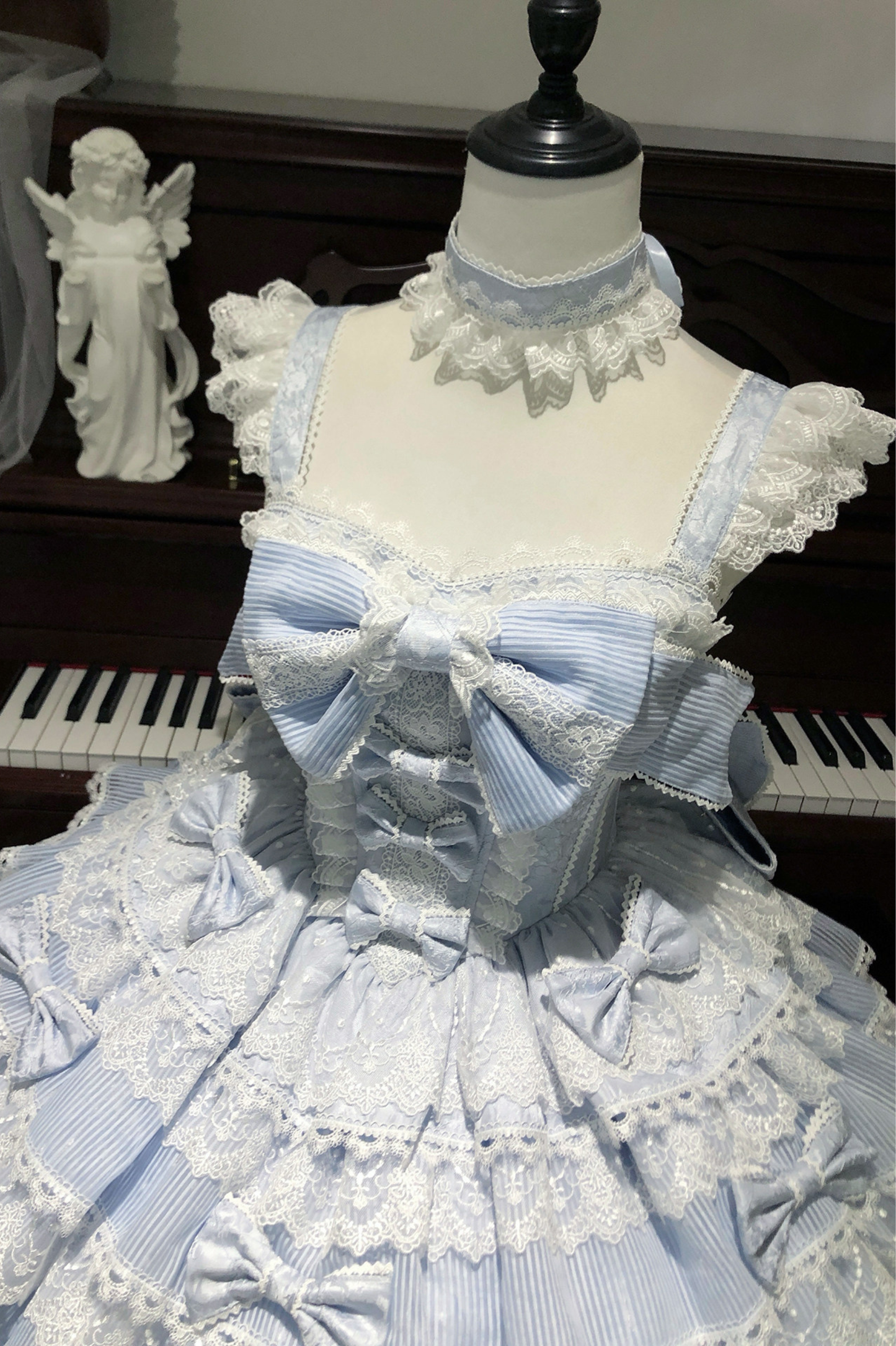 [pre-order] Princess Ballet Tiered Lolita Dress + Headband + Necklace + Sleeves + Tail