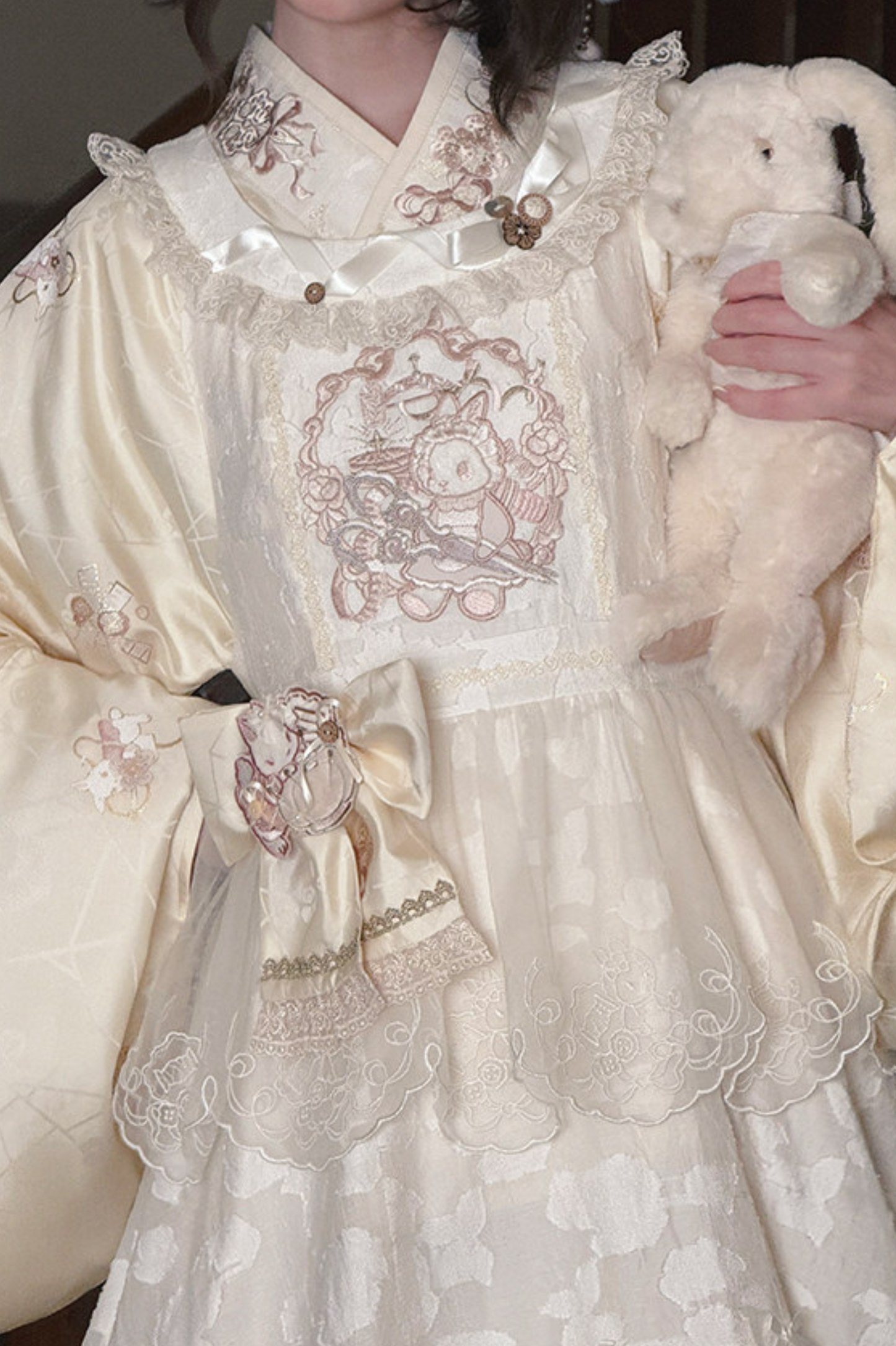 Chinese-style Pastel Top + Apron + Bow + Necklace + Brooch + Hair Accessories