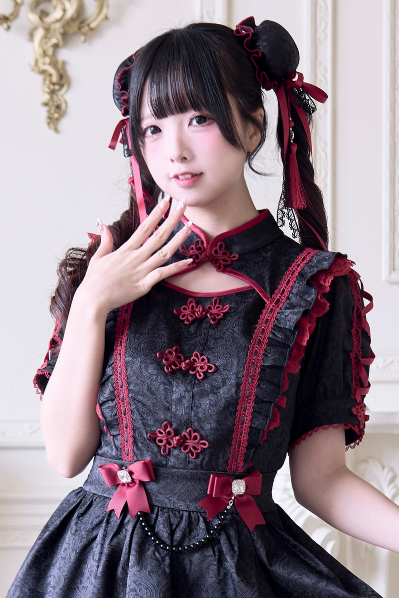 Sweet Chinese-style Set + Pair of Bun Hairpins