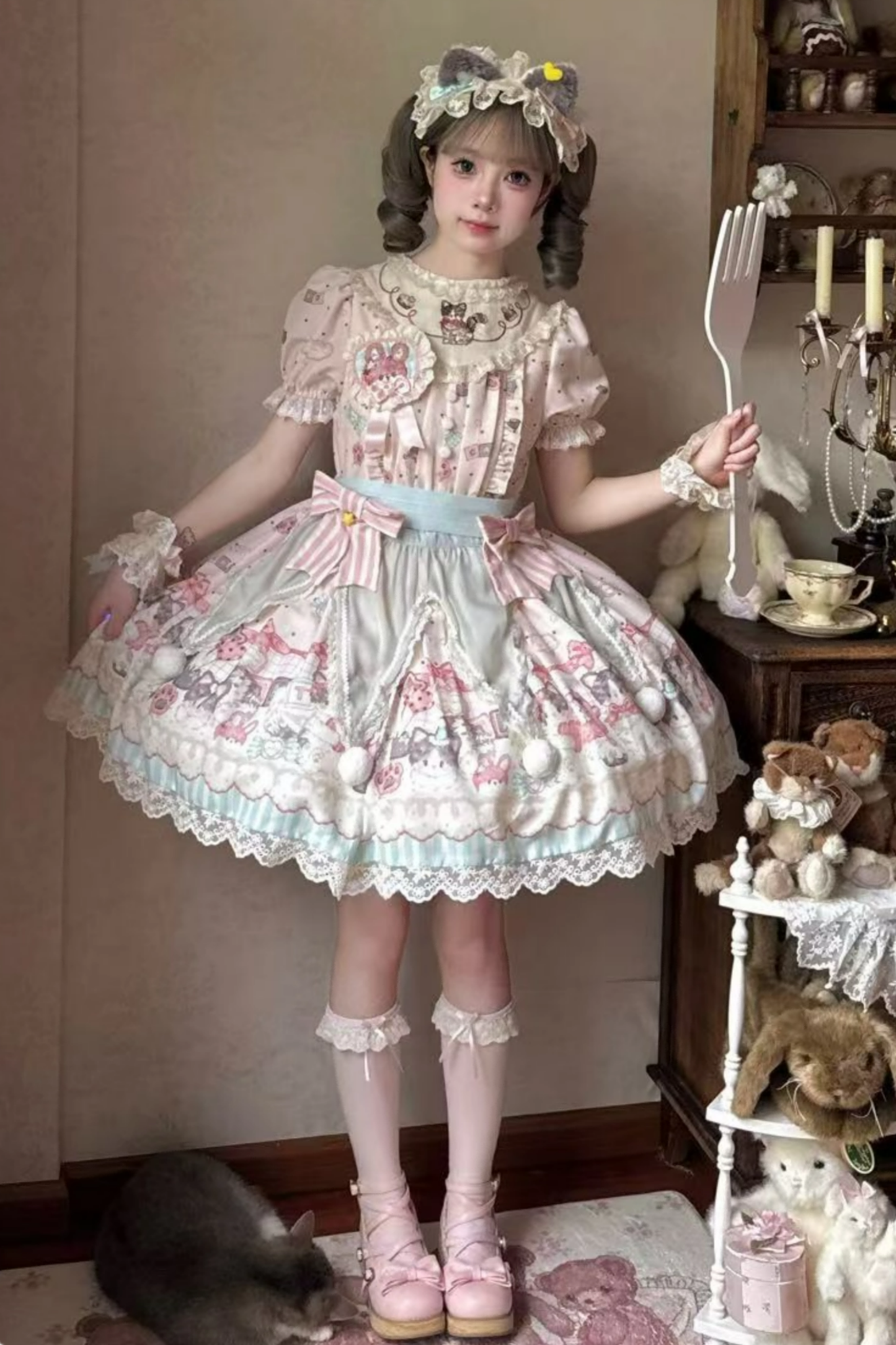 Cabinet Lolita Jumper Skirt + Dress + Brooch + Hairband + Bonnet + Apron + Hand Sleeves