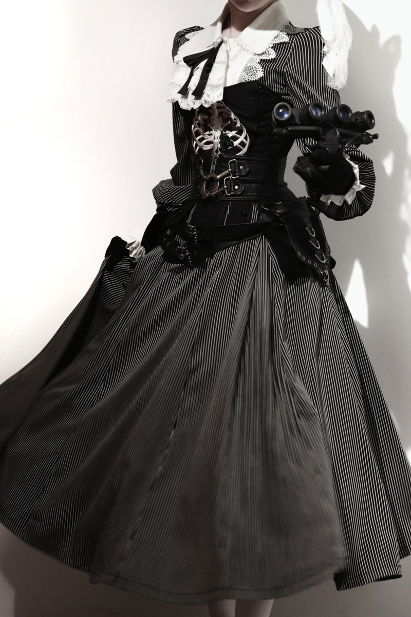 Retro Lolita Dress + Apron