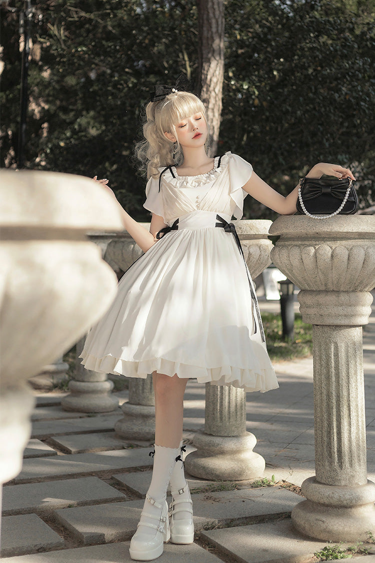Beautifully Crafted Dress in a Classic Style