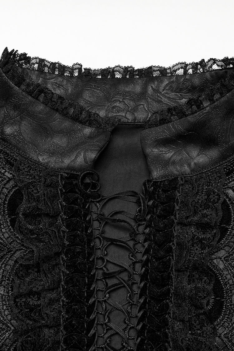 Finely Styled Blouse with a Classic Vintage Look