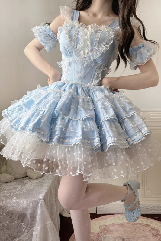 Finely Styled Dress with a Classic Vintage Look