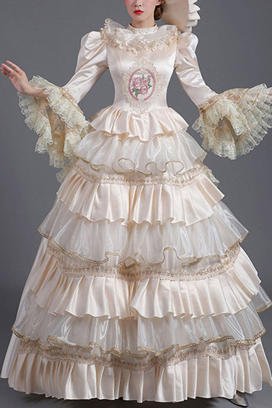 Finely Styled Dress with a Classic Vintage Look