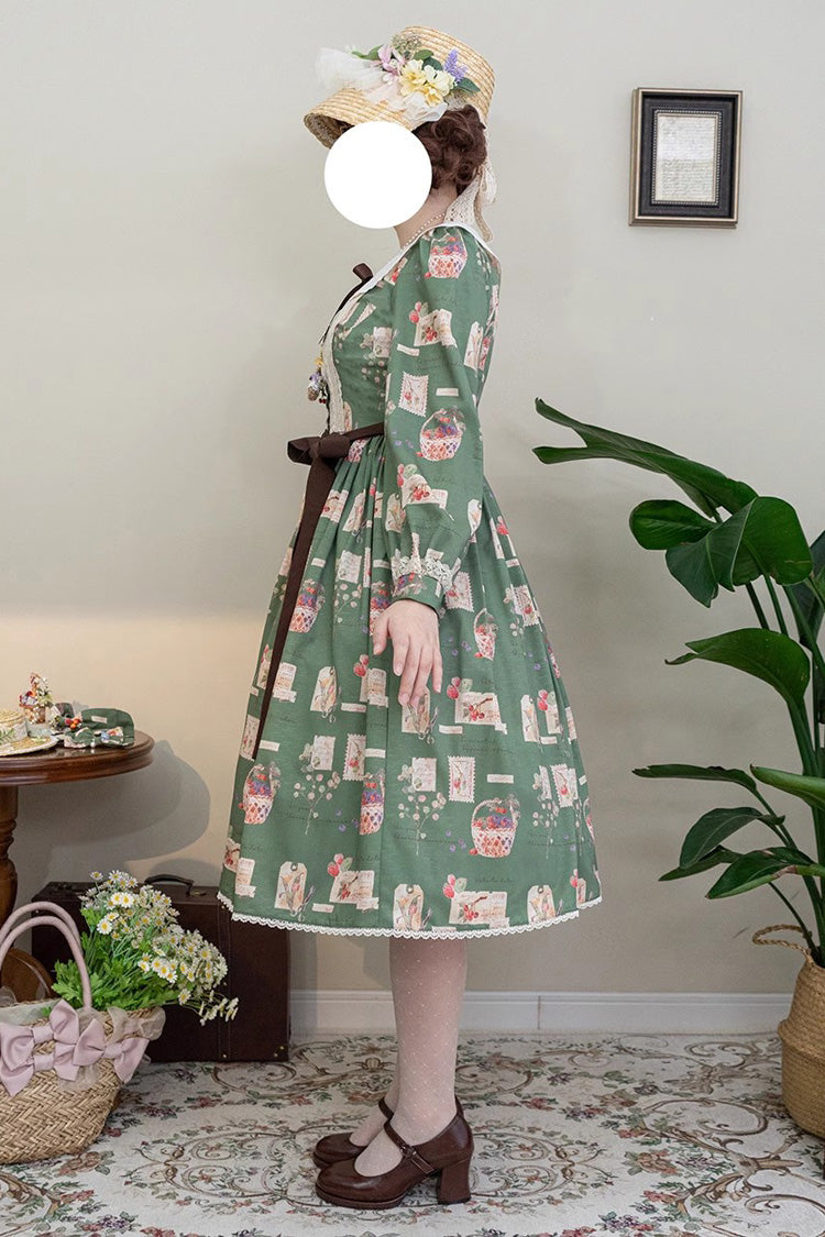 Subtly Elegant Dress with a Refined Vintage Look