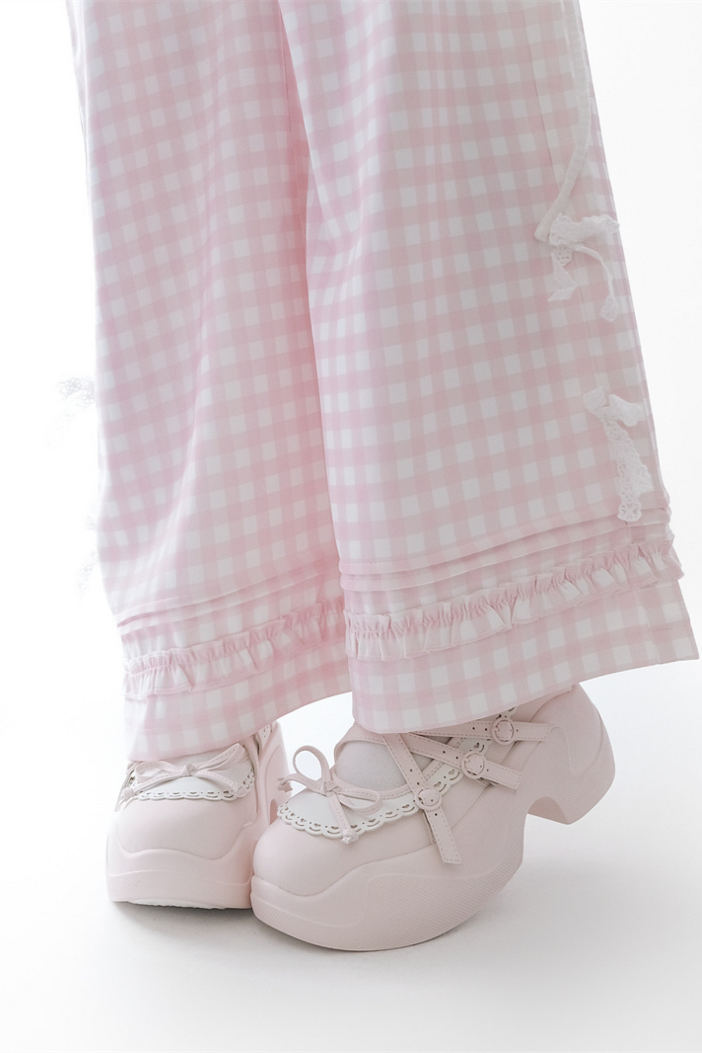 Sweet Slim Ribbon Shoes