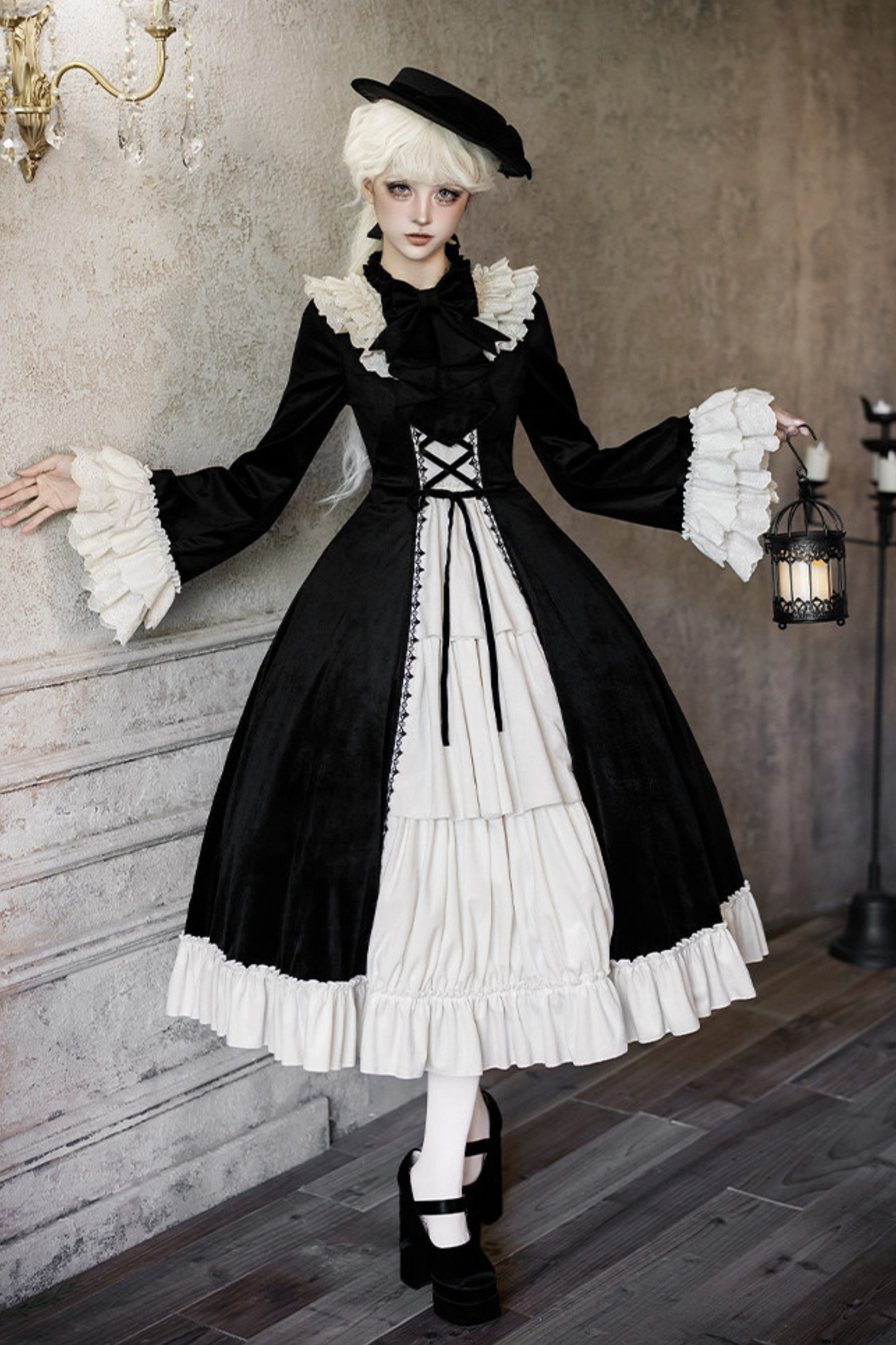 Classical Dress + Collar + Ribbon + Hat