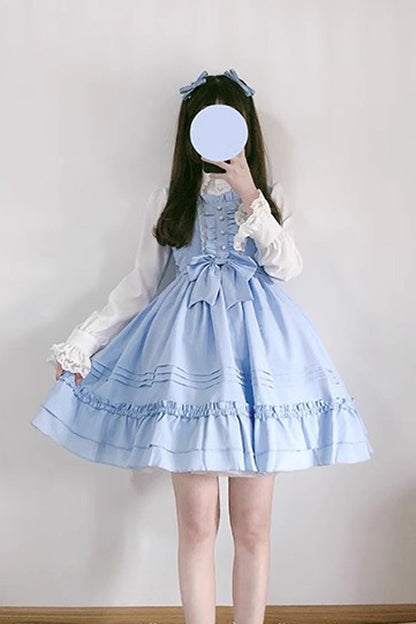 Subtly Elegant Dress with a Refined Vintage Look