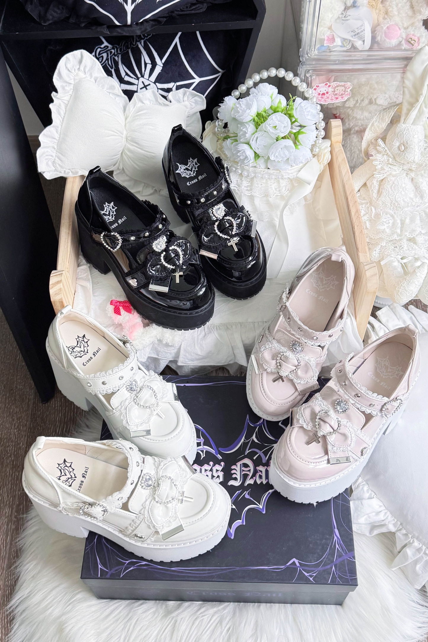Jewel Cross Ribbon Shoes