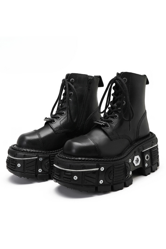 Metal Point Design Ankle Boots