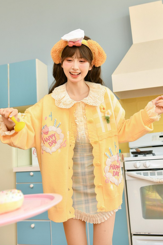[pre-order] Strawberry Shortcake + Plaid High Waist Skirt + Custard Cardigan