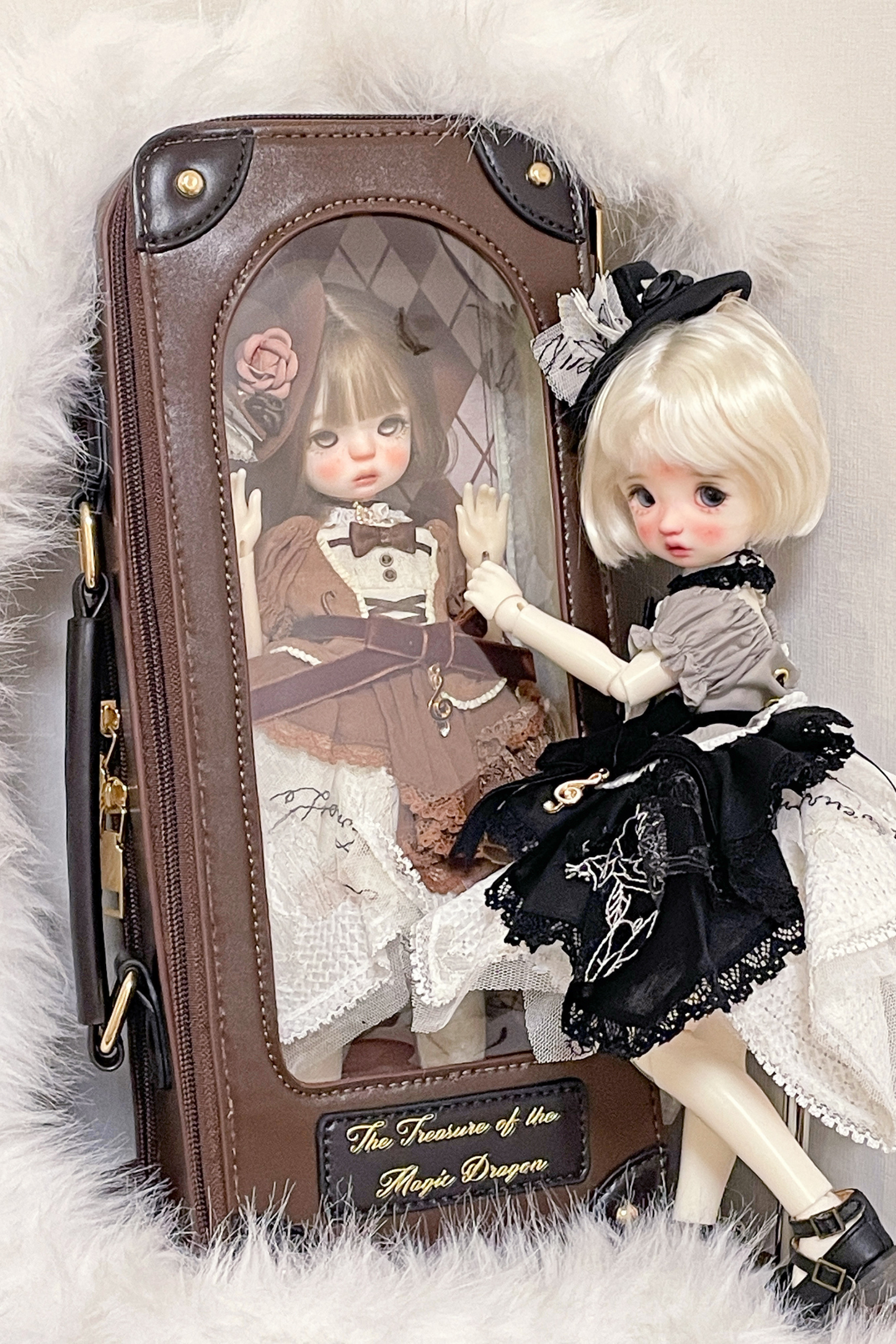 Sugar Dollhouse Shoulder Bag