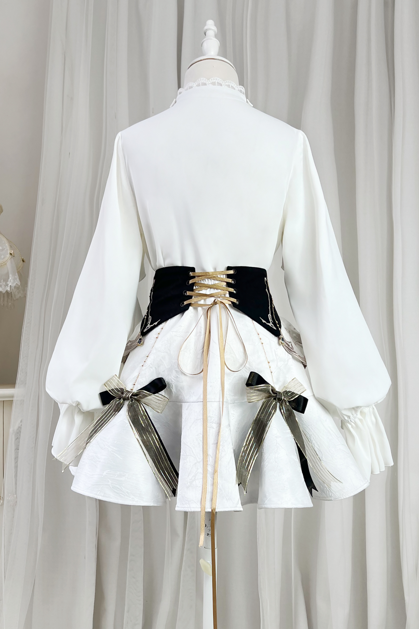 [pre-order] Flower Skirt + Ruffle Top + Waist Belt