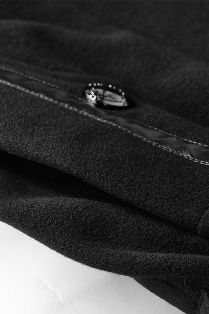 Subtly Elegant Coat with a Refined Vintage Look
