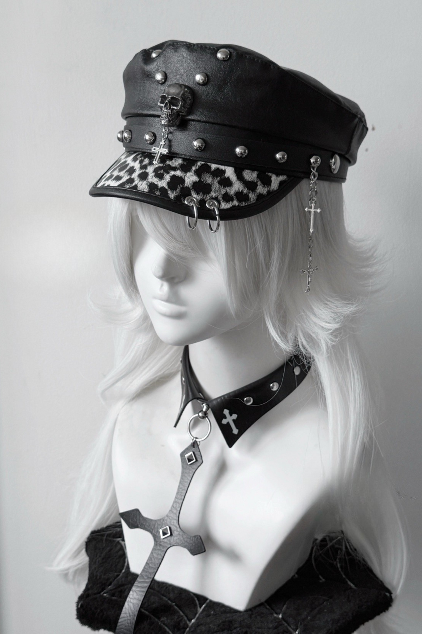 Dark Rivet Y2k Leather Buckle Subculture Cap