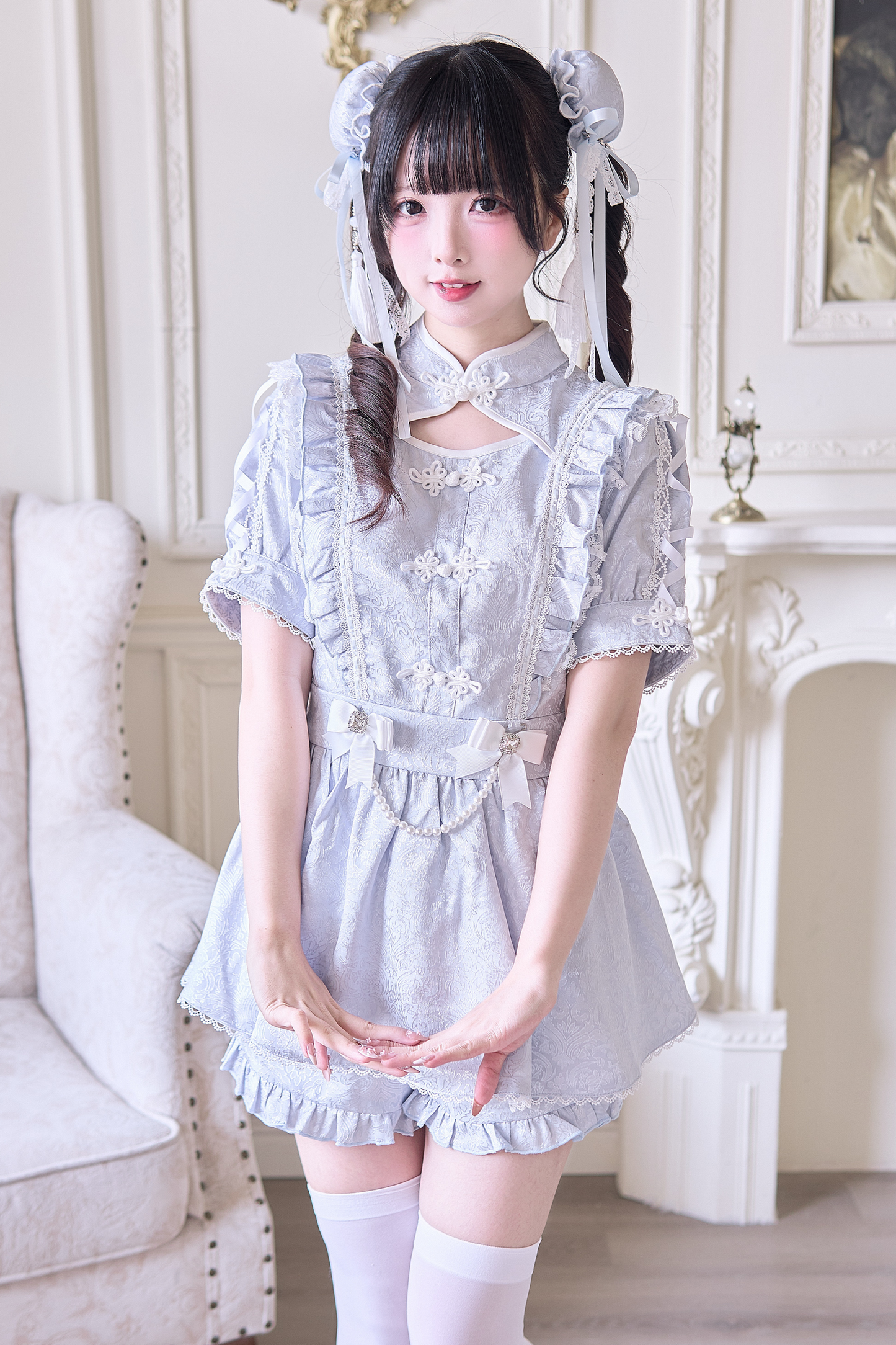 Sweet Chinese-style Set + Pair of Bun Hairpins