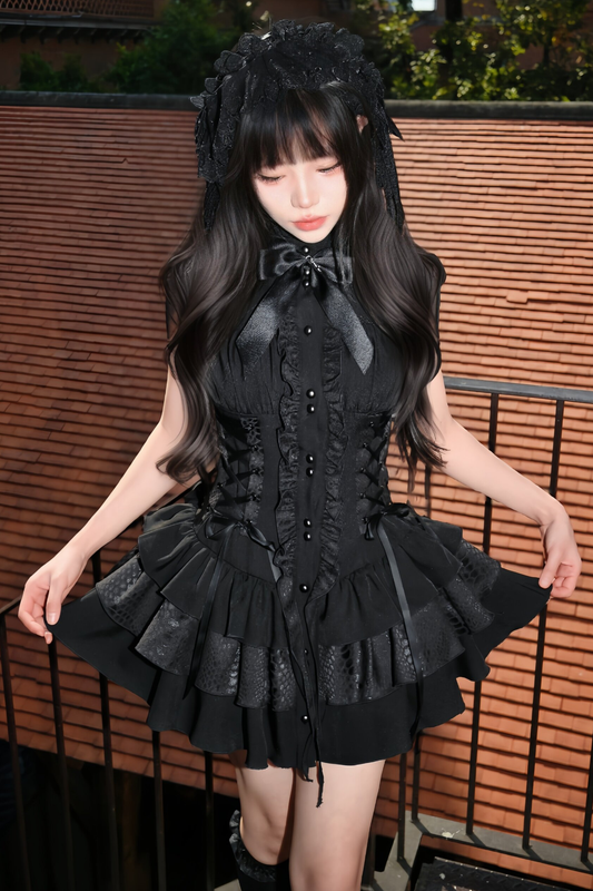 Gothic Lace Waist Cinched Dress
