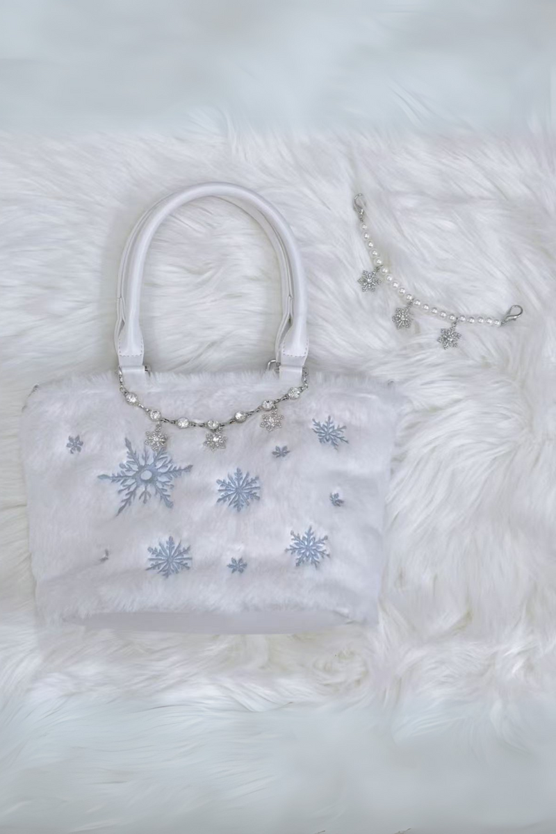 Chain White Fur Bag