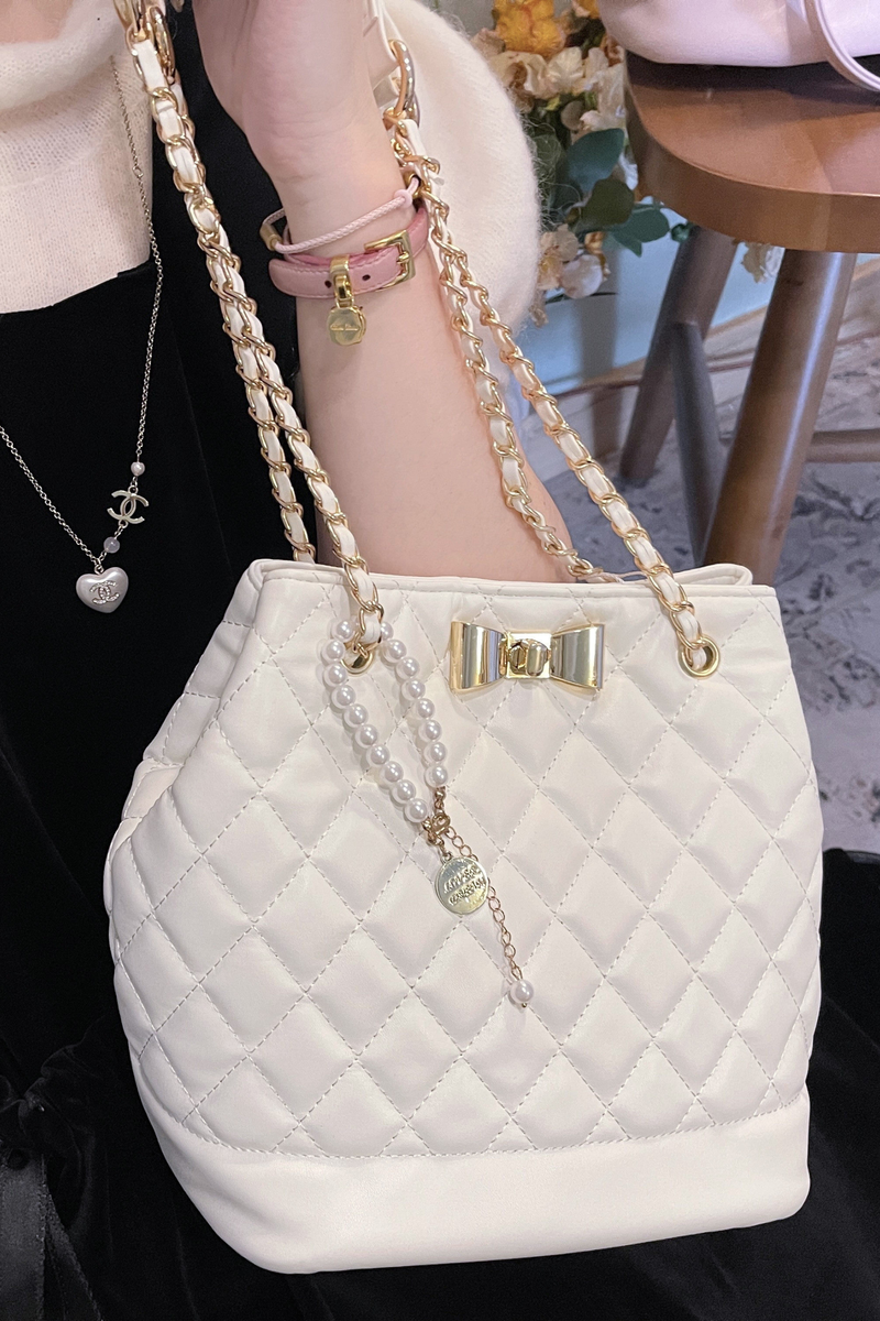 Quilted Bucket Bag