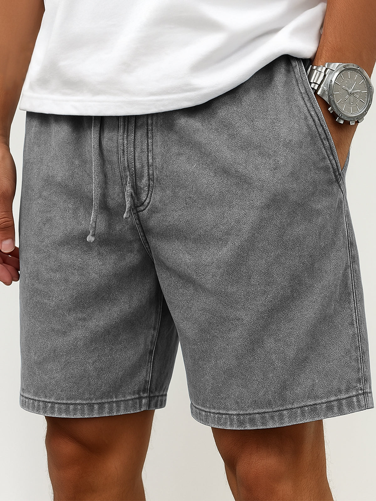 Subtly Elegant Garment with a Refined Vintage Look