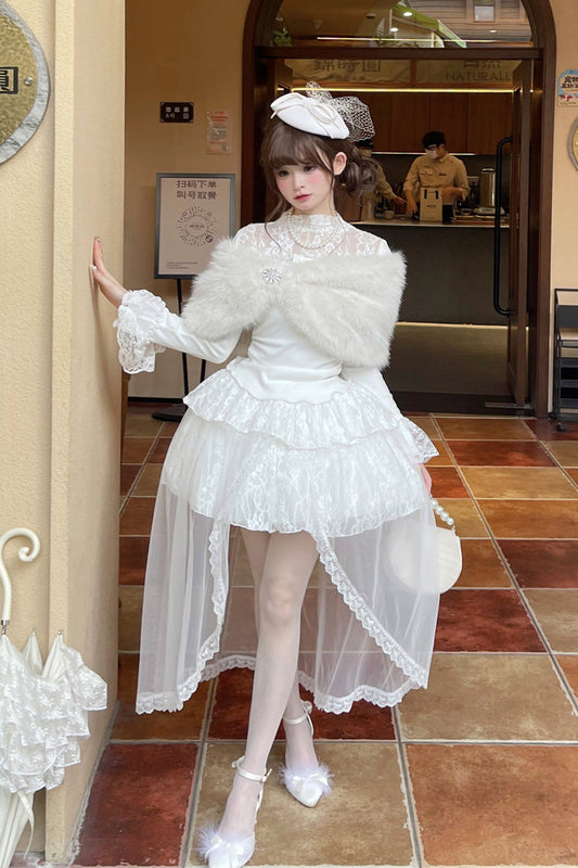 Effortlessly Elegant Garment with a Timeless Design