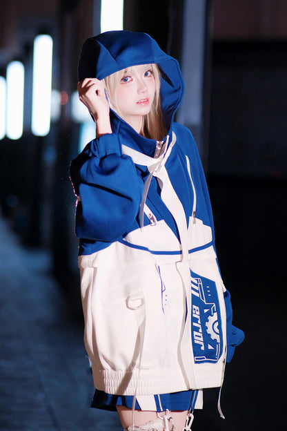 Elegantly Styled Coat for Everyday Wear