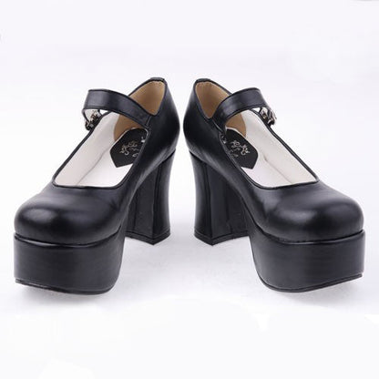 Classic Vintage Shoes with a Flattering Fit