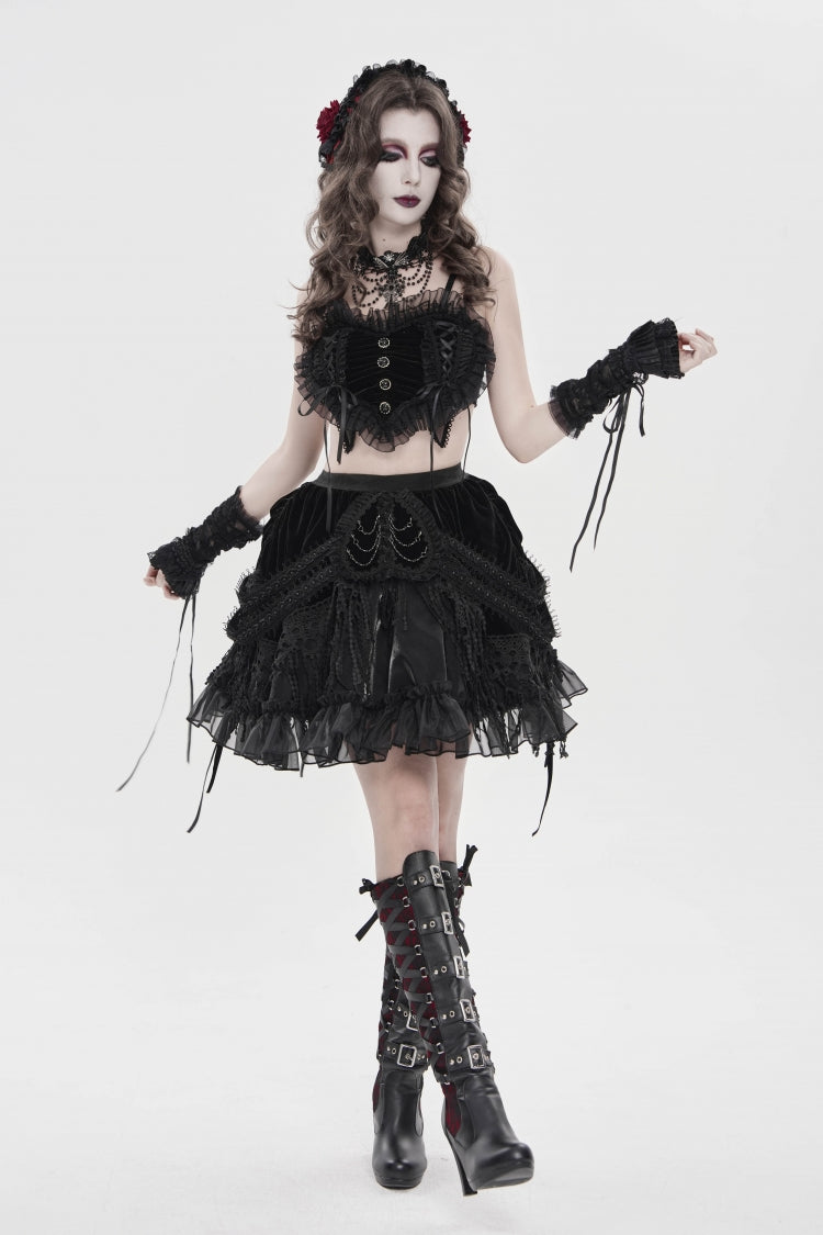 Finely Styled Garment with a Classic Vintage Look