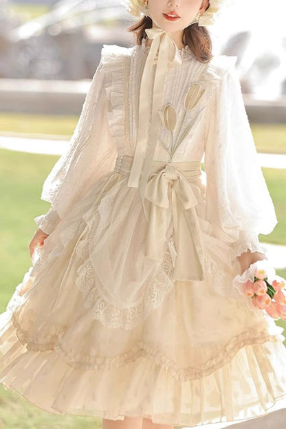 Beautifully Crafted Dress in a Classic Style