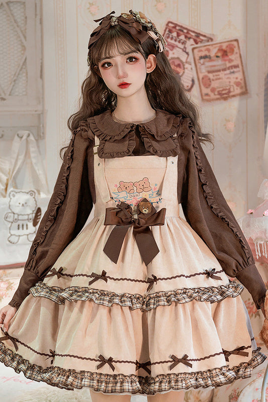 Finely Styled Dress with a Classic Vintage Look