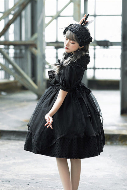 Casually Elegant Dress with a Refined Edge